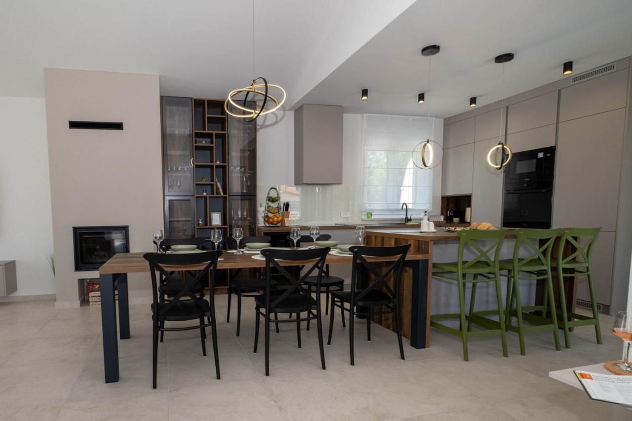 Villa Monika Muraj Ngoại thất bức ảnh