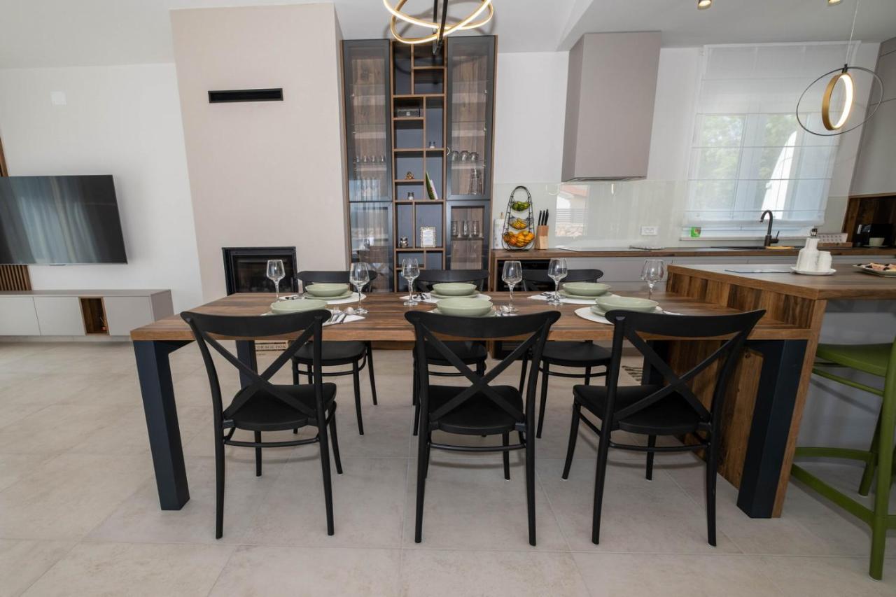 Villa Monika Muraj Ngoại thất bức ảnh